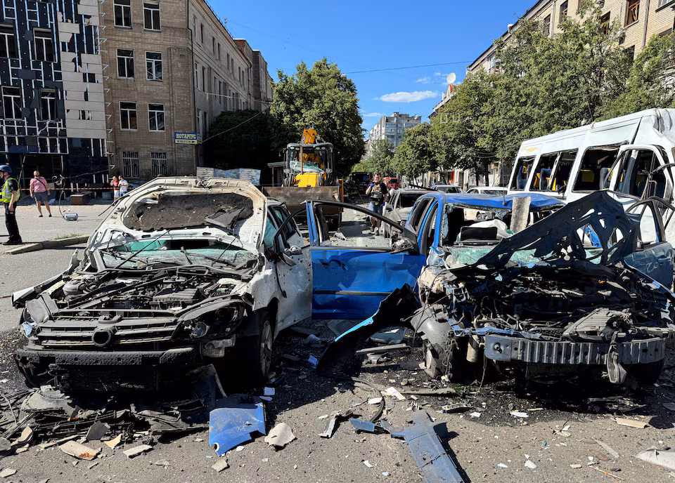 Вид на місце російського авіаудару під час нападу Росії на Україну, Харків, Україна, 22 червня 2024 року